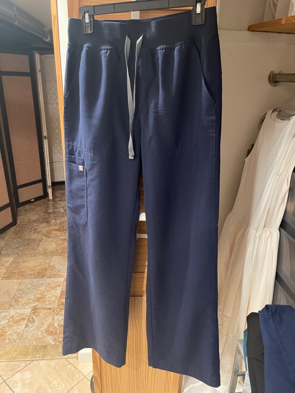 Figs Isabel high waisted scrub pants in Navy, burgundy and black set of 3